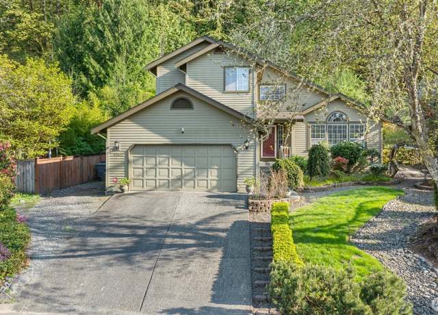 Property at 15827 SE 156th Ct, Renton, WA 98058, 3 beds, 3 baths