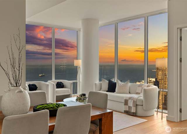 Property at 121 Stewart St #2807, Seattle, WA 98101, 2 beds, 2 baths