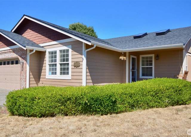 Property at 16127 Prairie Creek Loop SE, Yelm, WA 98597, 3 beds, 2 baths