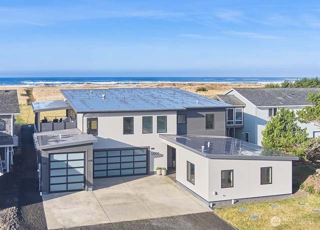 Property at 32207 G St, Ocean Park, WA 98640, 4 beds, 5 baths