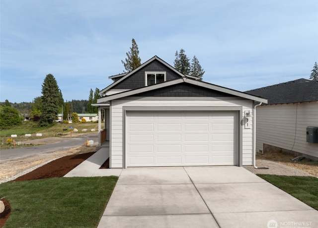 Property at 61 E Compass Ln, Allyn, WA 98524, 3 beds, 2 baths