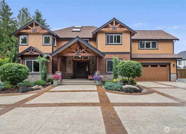 Property at 6510 87th Ave W, University Place, WA 98467, 4 beds, 4.5 baths