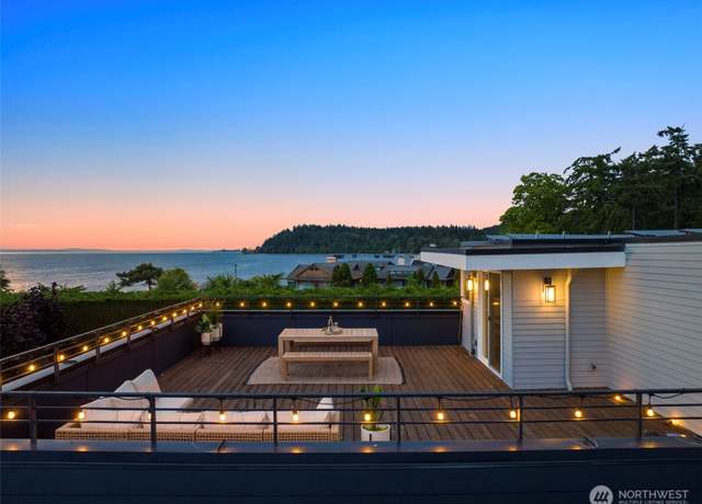 Property at 5020 SW 97th St, Seattle, WA 98136, 4 beds, 2.5 baths
