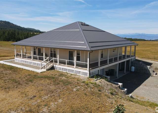 Property at 1475 Havillah Rd, Tonasket, WA 98855, 3 beds, 2.5 baths
