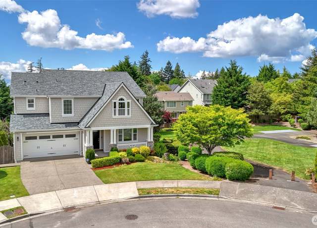 Property at 8826 138th Ct SE, Newcastle, WA 98059, 6 beds, 4 baths