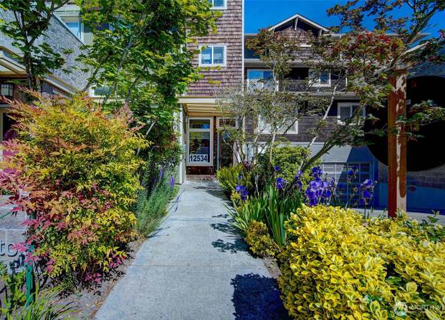 Property at 12534 15th Ave NE #25, Seattle, WA 98125, 1 bed, 1 bath