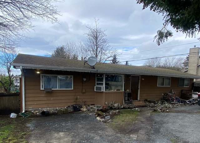Property at 769 Field Ave NE, Renton, WA 98059, 3 beds, 1 bath