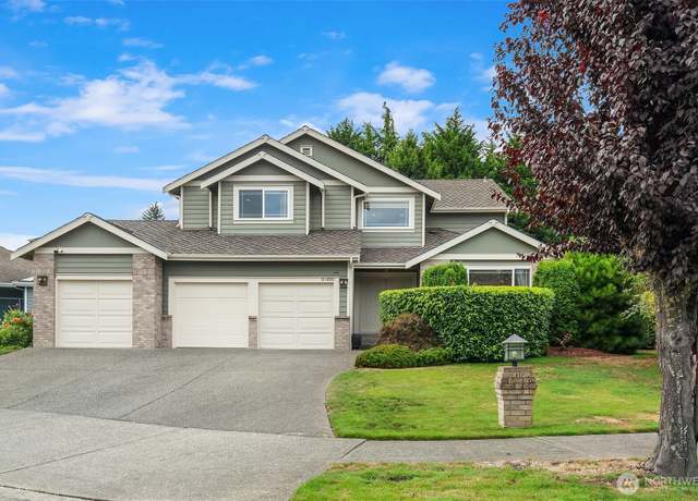 Property at 35223 6th Ave SW, Federal Way, WA 98023, 4 beds, 2.5 baths