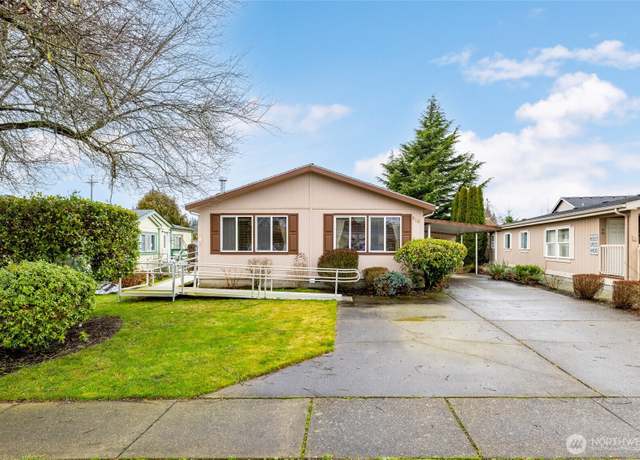 Property at 928 Carriage Ct #62, Sedro Woolley, WA 98284, 3 beds, 2 baths