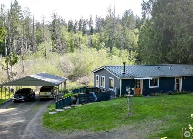 Property at 9747 NW Holly Rd, Bremerton, WA 98312, 2 beds, 2 baths