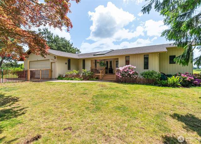 Property at 405 E Wiser Lake Rd, Lynden, WA 98264, 4 beds, 2 baths