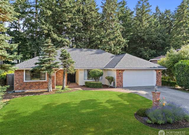Property at 9019 166th St E, Puyallup, WA 98375, 3 beds, 2.5 baths