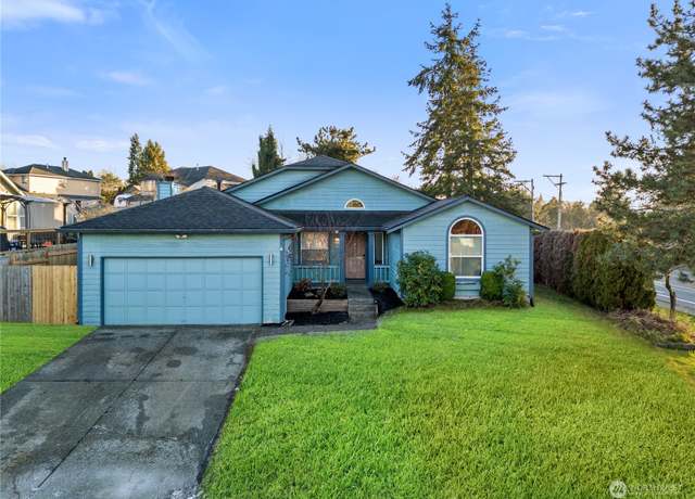 Property at 6702 72nd St NE, Marysville, WA 98270, 3 beds, 2 baths