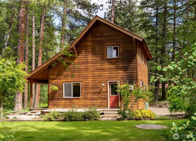 Property at 18 Deer Run Loop Rd, Winthrop, WA 98862, 2 beds, 1.5 baths