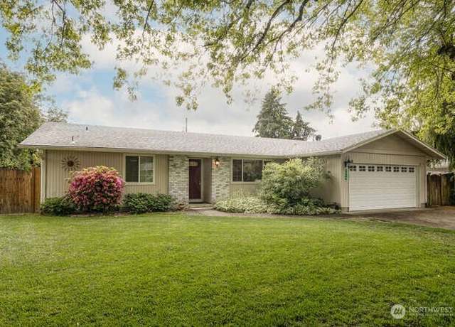 Property at 2040 Spruce, Woodland, WA 98674, 3 beds, 2 baths