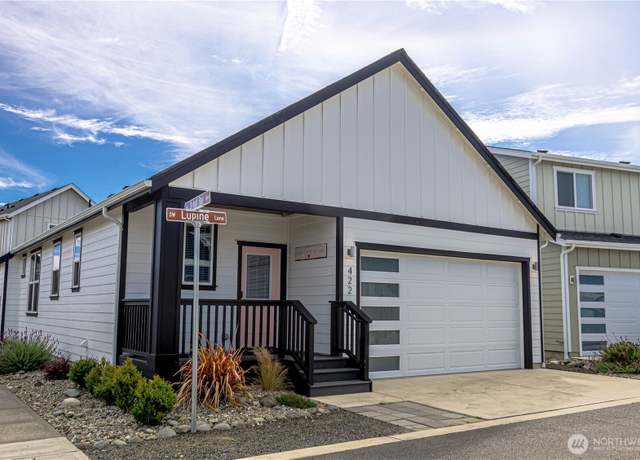 Property at 422 Lupine Ln SW, Ocean Shores, WA 98569, 2 beds, 2 baths