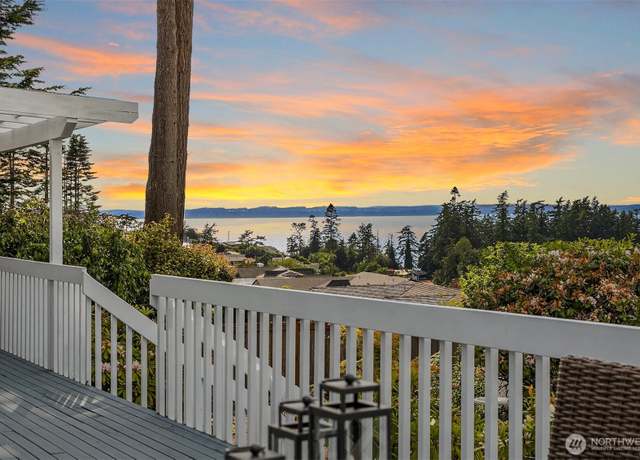 Property at 1021 N Sunset Dr, Camano Island, WA 98282, 3 beds, 2.5 baths