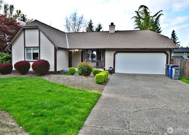 Property at 1923 233rd Pl SE, Bothell, WA 98021, 3 beds, 2 baths