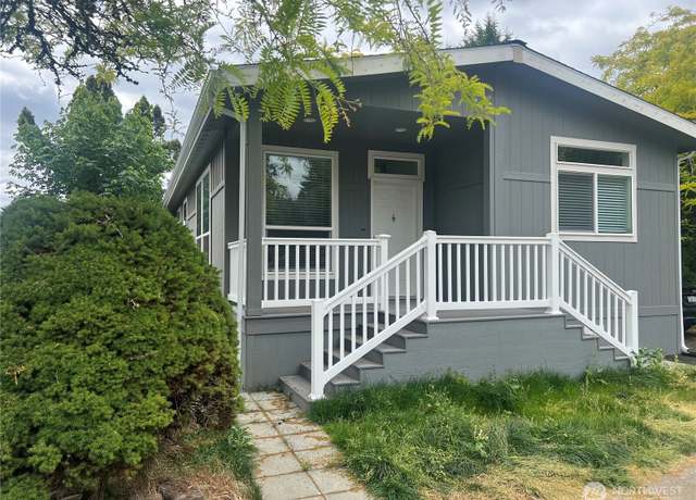 Property at 375 Union Ave SE #97, Renton, WA 98059, 3 beds, 2 baths