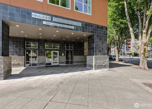 Property at 225 Logan Ave S #108, Renton, WA 98057, 1 bath