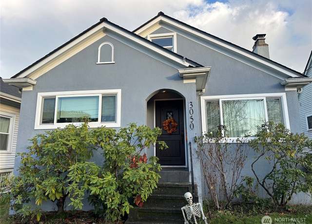 Property at 3050 18th Ave S, Seattle, WA 98144, 4 beds, 1 bath
