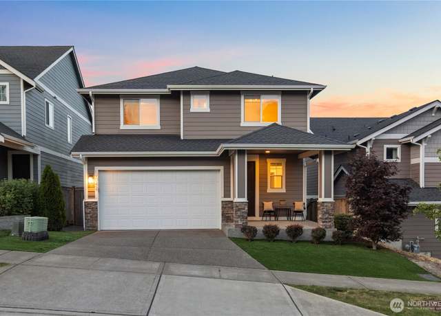 Property at 19042 123rd Ave SE, Renton, WA 98058, 5 beds, 3.5 baths