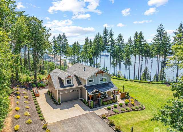 Property at 3015 Stella Rd, Longview, WA 98632, 3 beds, 2.5 baths