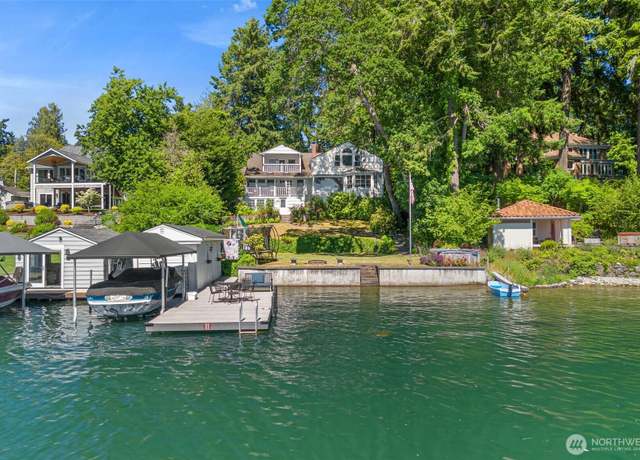 Property at 9144 Edgewater Dr SW, Lakewood, WA 98499, 5 beds, 4 baths