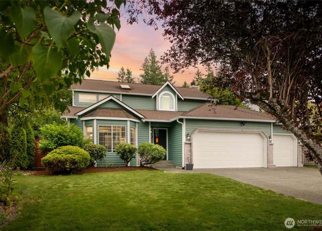 Property at 23215 SE 282nd Pl, Maple Valley, WA 98038, 4 beds, 2.5 baths