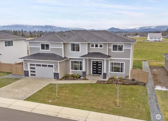 Property at 6211 232nd Ave E, Buckley, WA 98321, 5 beds, 4.5 baths
