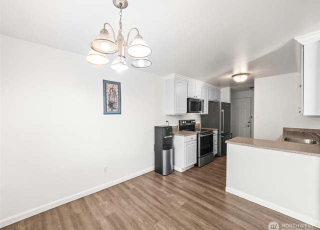 Property at 10012 Golden Given Rd E #13, Tacoma, WA 98445, 2 beds, 1 bath
