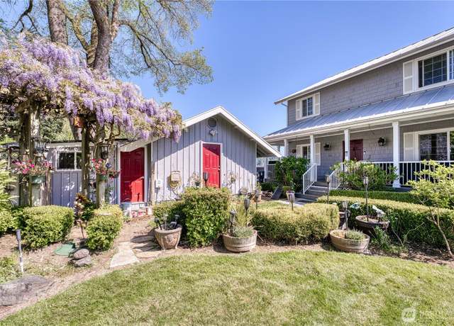 Property at 135 NE Boad Haven Rd, Belfair, WA 98528, 3 beds, 3 baths