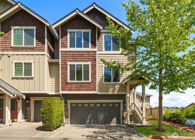 Property at 3007 Belmonte Ln, Everett, WA 98201, 4 beds, 2.5 baths