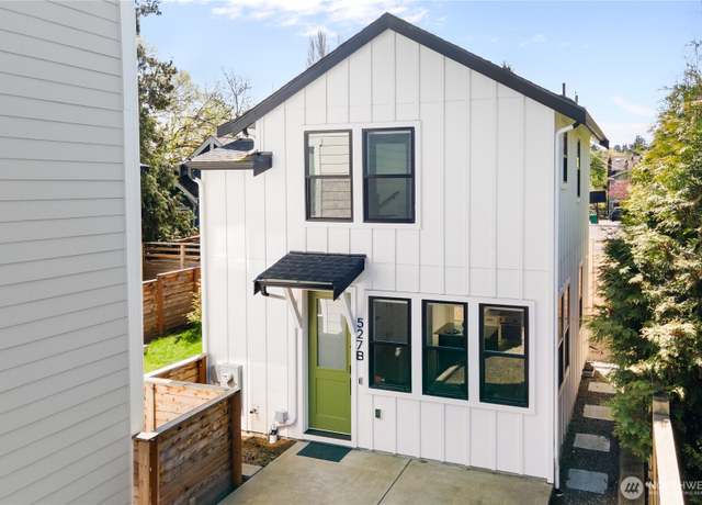 Property at 527 N 71st Unit B, Seattle, WA 98103, 2 beds, 2.5 baths