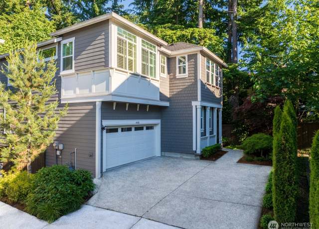Property at 4592 240th Pl SE, Sammamish, WA 98029, 5 beds, 4 baths