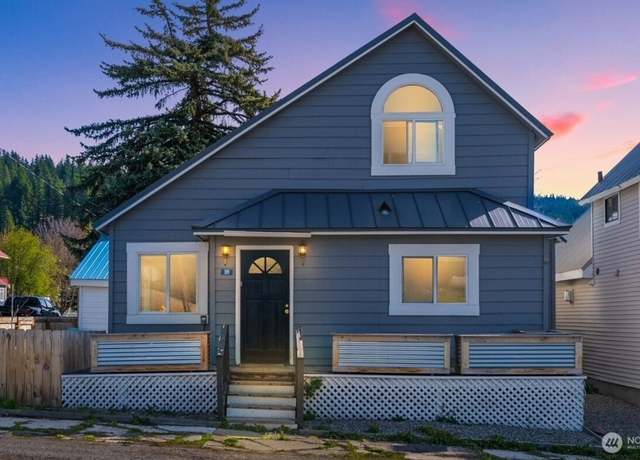 Property at 309 N 2nd St, Roslyn, WA 98941, 2 beds, 2 baths