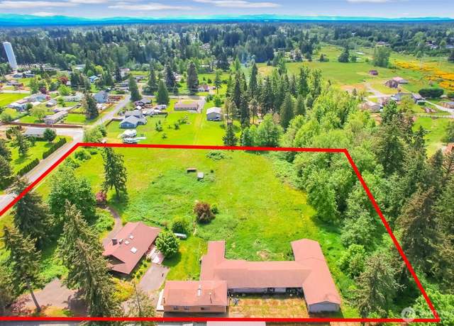 Property at 9402 48th Ave E, Tacoma, WA 98446, 7 beds, 4.5 baths
