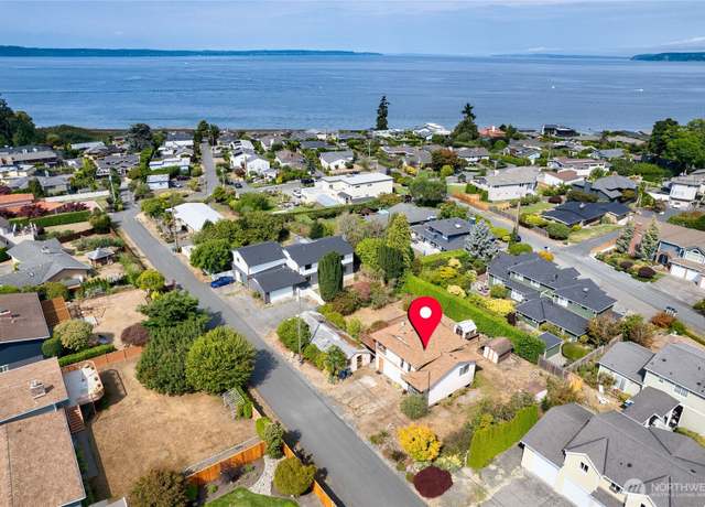 Property at 831 Puget Dr, Edmonds, WA 98020, 1 bed, 1 bath