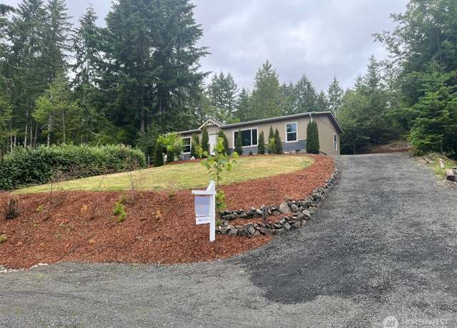 Property at 640 NE Larson Blvd, Belfair, WA 98370, 3 beds, 2 baths