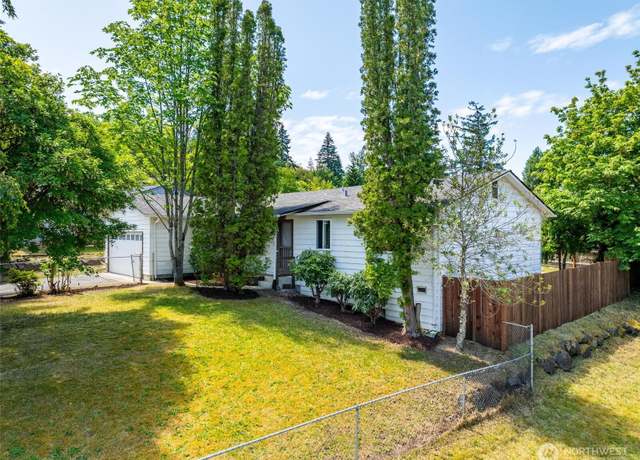 Property at 20203 126th Pl SE, Kent, WA 98031, 3 beds, 2 baths