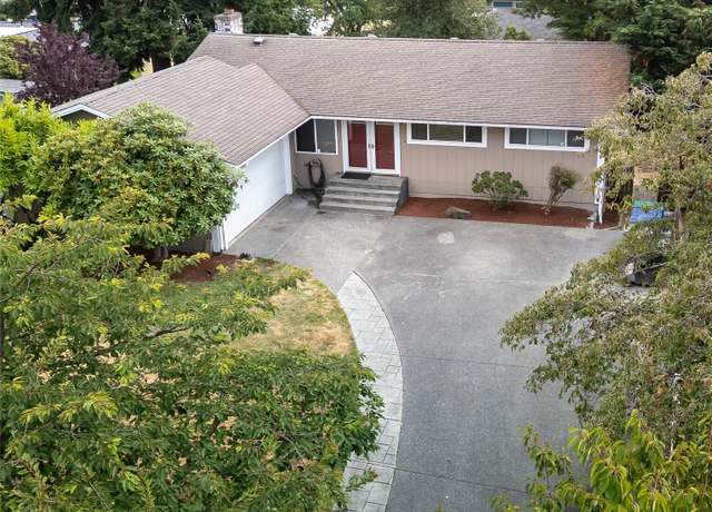 Property at 3900 190th Pl SW, Lynnwood, WA 98036, 5 beds, 2.5 baths