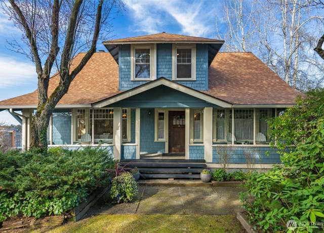 Property at 518 NE 100th St, Seattle, WA 98125, 4 beds, 2.5 baths