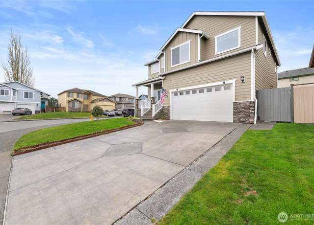 Property at 2650 Glenmore St, Ferndale, WA 98248, 4 beds, 2.5 baths