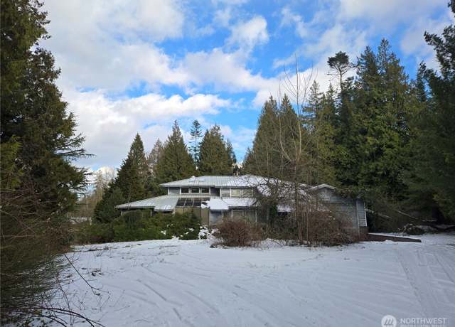 Property at 180 16th St, Blaine, WA 98230, 4 beds, 4.5 baths