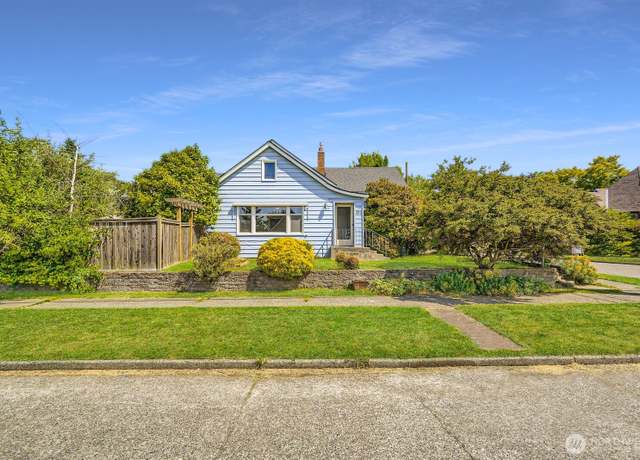 Property at 324 NE 81st St, Seattle, WA 98115, 3 beds, 1 bath