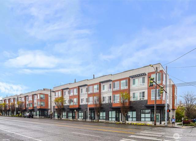 Property at 7500 15th Ave NW Unit E, Seattle, WA 98117, 2 beds, 2 baths