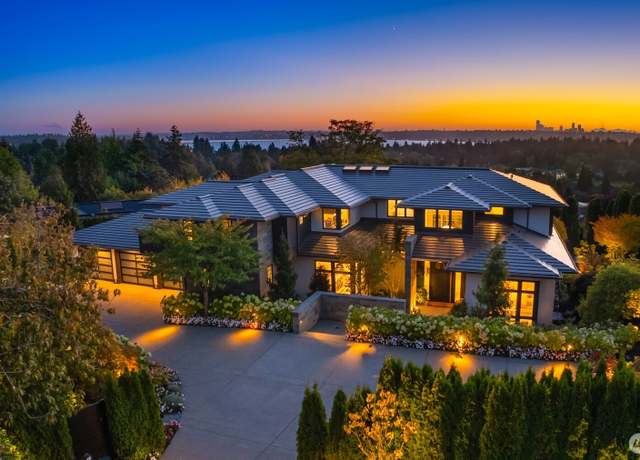 Property at 9001 NE 14th St, Clyde Hill, WA 98004, 5 beds, 6 baths