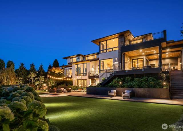 Property at 9001 NE 14th St, Clyde Hill, WA 98004, 5 beds, 6 baths