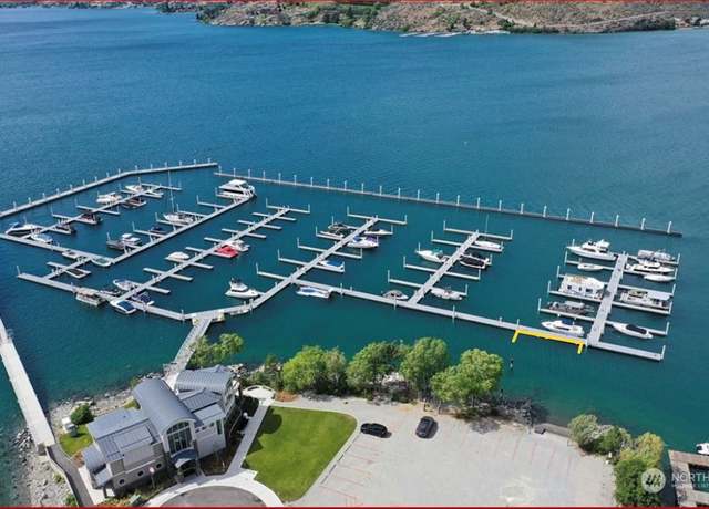 Property at 1350 W Woodin Ave Unit WD-5, Chelan, WA 98816