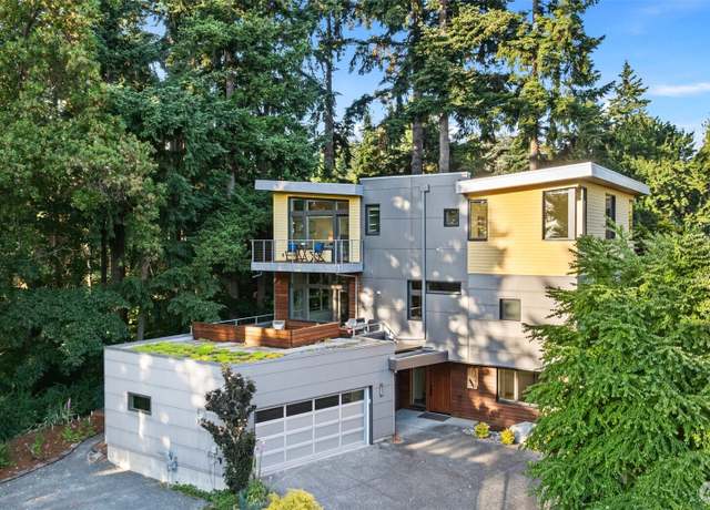 Property at 4018 131st Pl SE, Bellevue, WA 98006, 5 beds, 4 baths